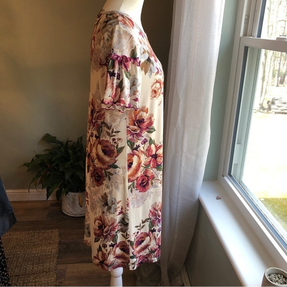 Hem & Thread Floral Multicolor Ruffle Sleeve Shift T-Shirt Swing Dress M - Picture 5 of 10